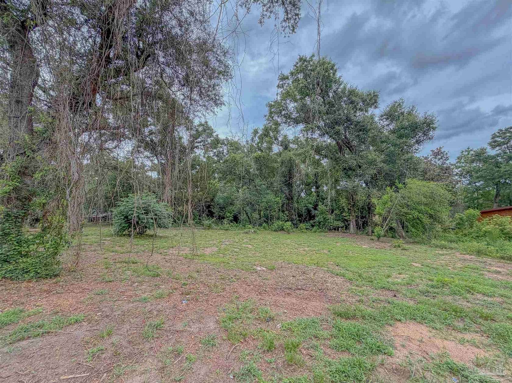 0.35 Acres of Residential Land for Sale in Milton, Florida