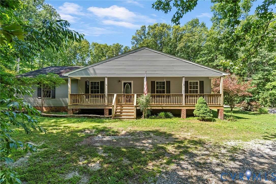 5.53 Acres of Land with Home for Sale in Bumpass, Virginia