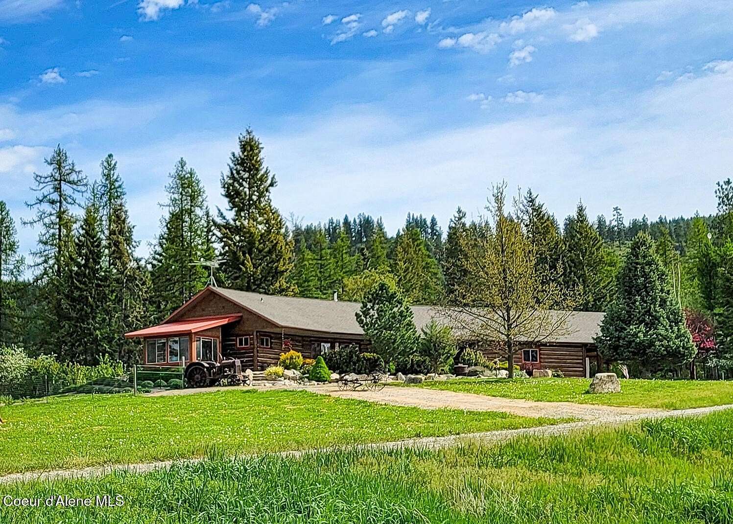 32.3 Acres of Land with Home for Sale in Bonners Ferry, Idaho