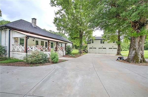 10.8 Acres of Land with Home for Sale in Rydal, Georgia