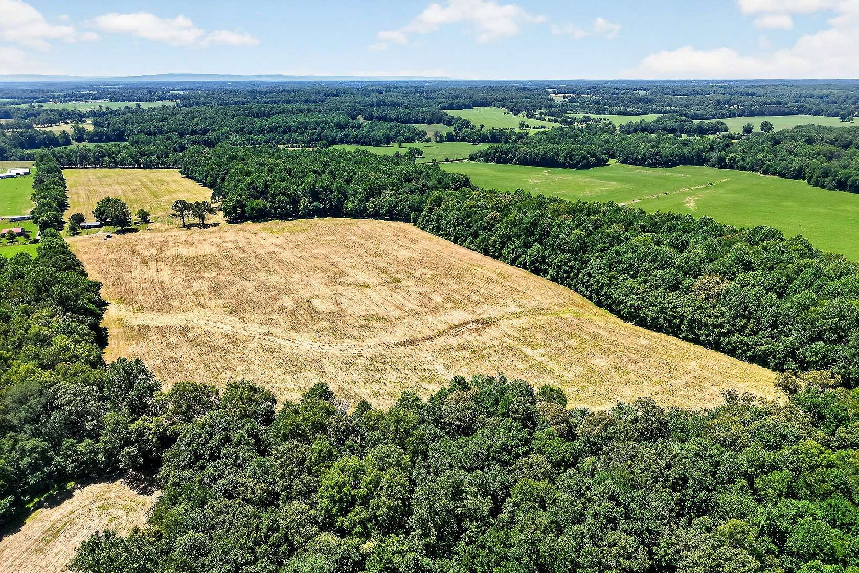 14.5 Acres of Land for Auction in Smithville, Tennessee