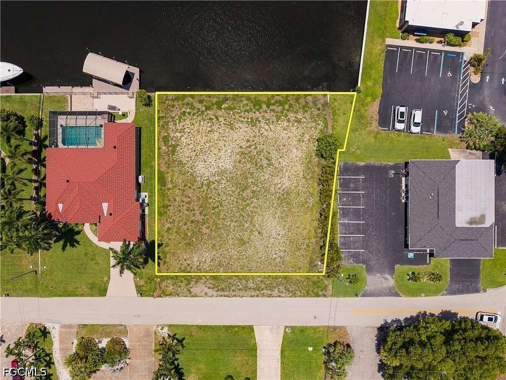 0.37 Acres of Residential Land for Sale in Cape Coral, Florida
