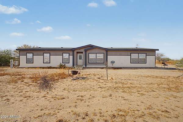 3.32 Acres of Land with Home for Sale in Maricopa, Arizona