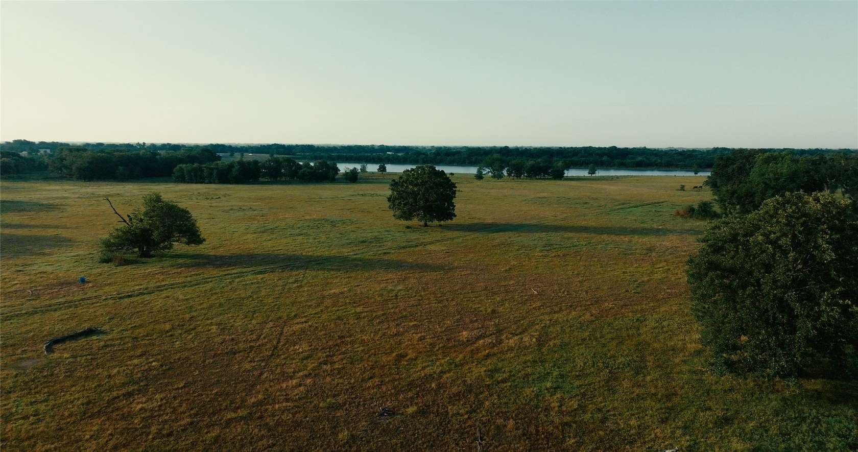 344 Acres of Land for Sale in Wills Point, Texas