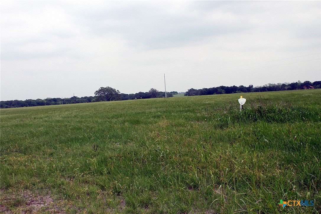 36 Acres of Agricultural & Residential Land for Sale in Lockhart, Texas