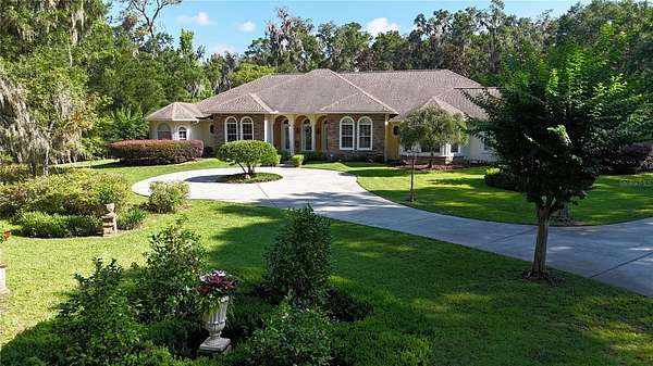 5 Acres of Land with Home for Sale in Ocala, Florida