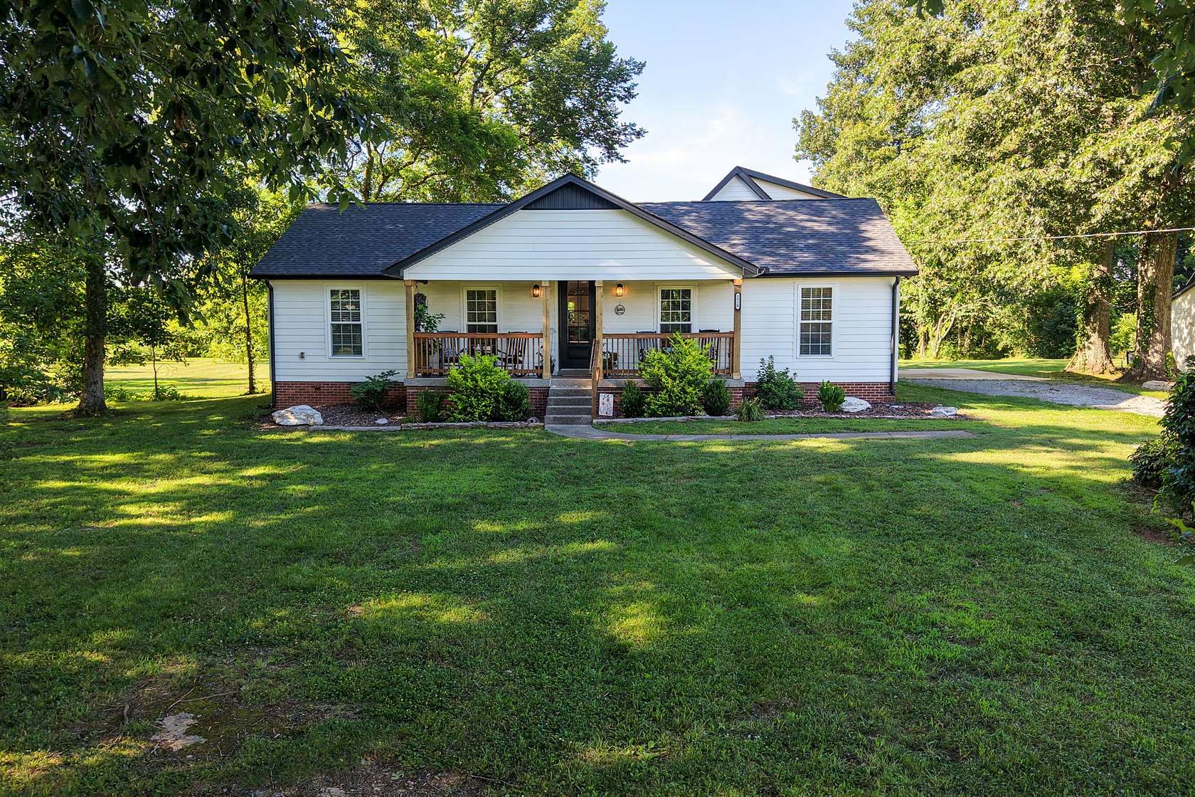 4.63 Acres of Land with Home for Sale in Lewisburg, Tennessee