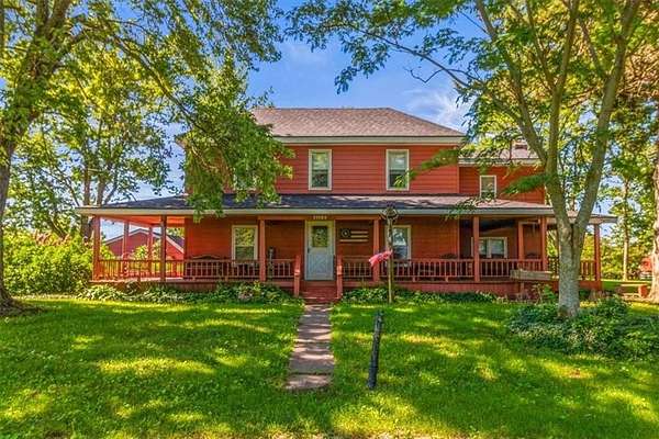 30 Acres of Land with Home for Sale in Oak Grove, Missouri