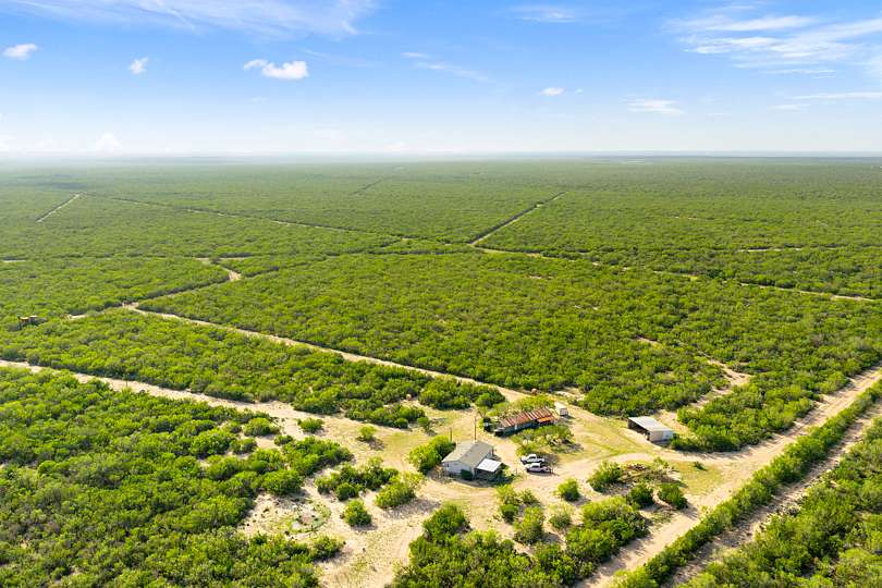 642 Acres of Land for Sale in Freer, Texas