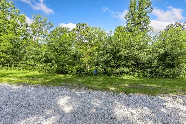 1 Acre of Residential Land for Sale in Harrison, Arkansas