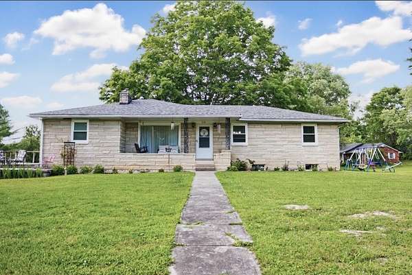 1.5 Acres of Land with Home for Sale in Stanton, Kentucky