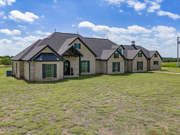 2 Acres of Land with Home for Sale in Bridgeport, Texas