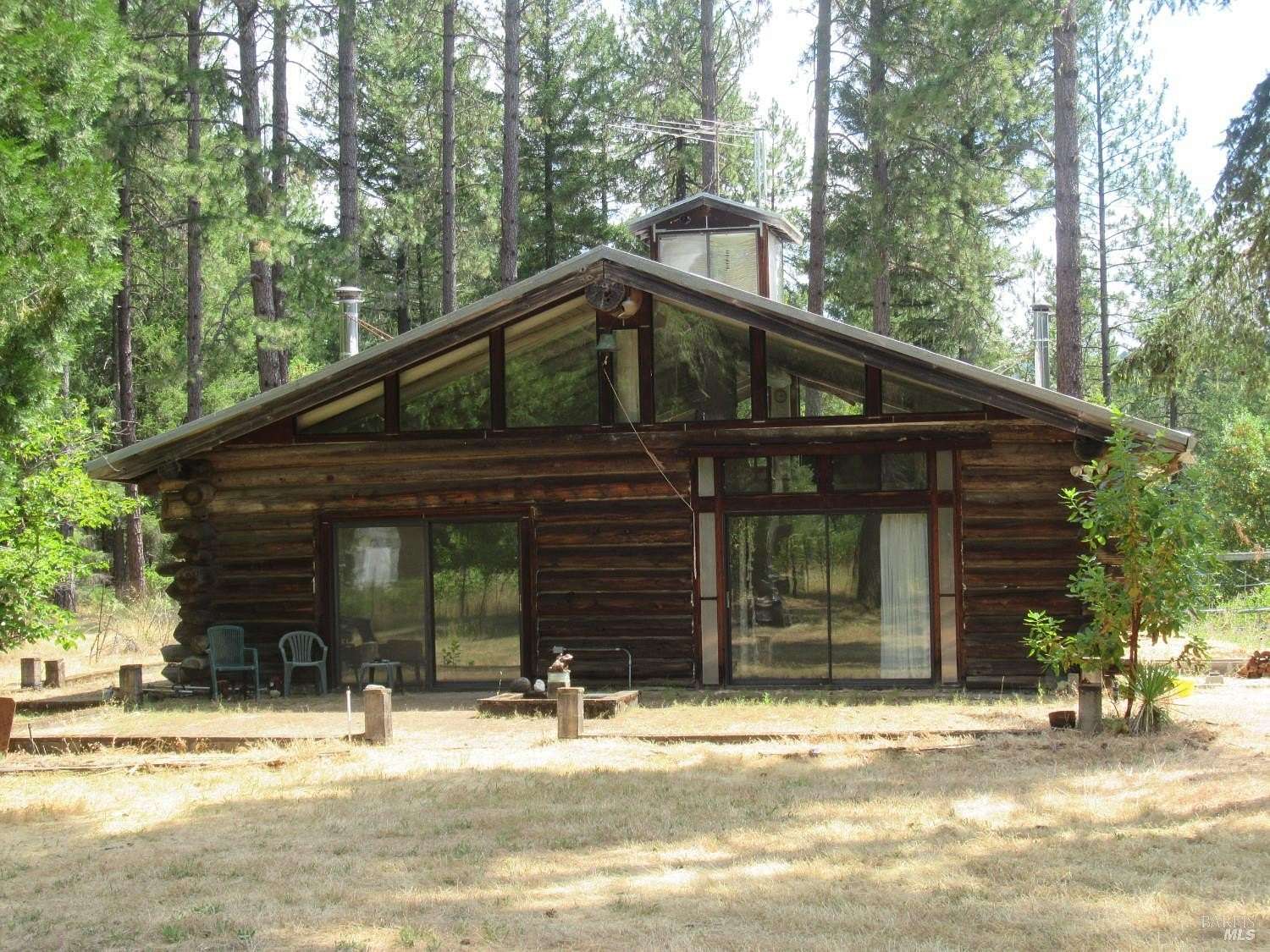 160 Acres of Land with Home for Sale in Laytonville, California