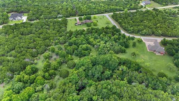 1.27 Acres of Residential Land for Sale in Whitney, Texas