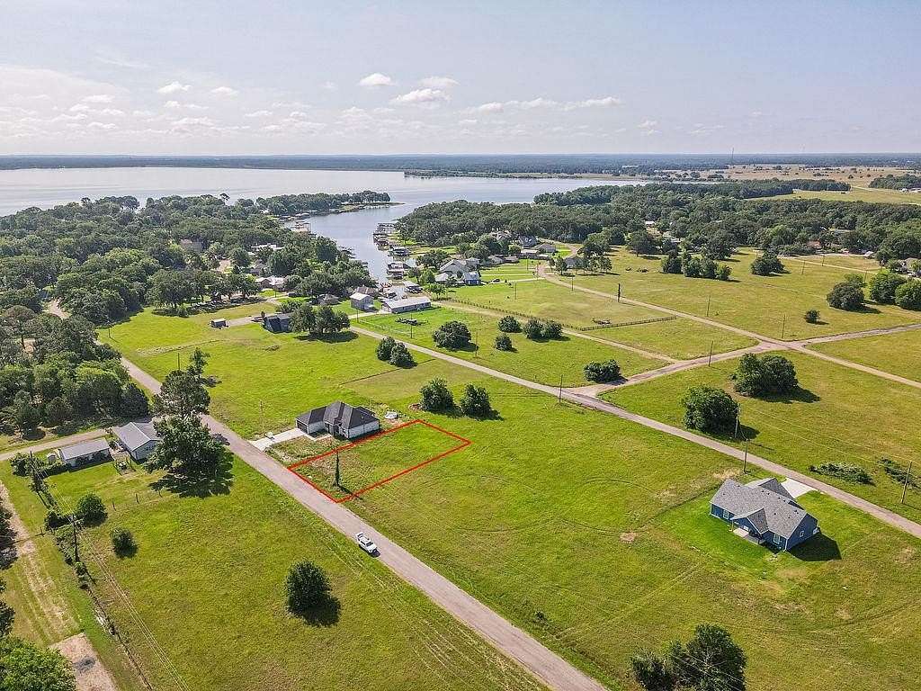 0.17 Acres of Residential Land for Sale in Trinidad, Texas