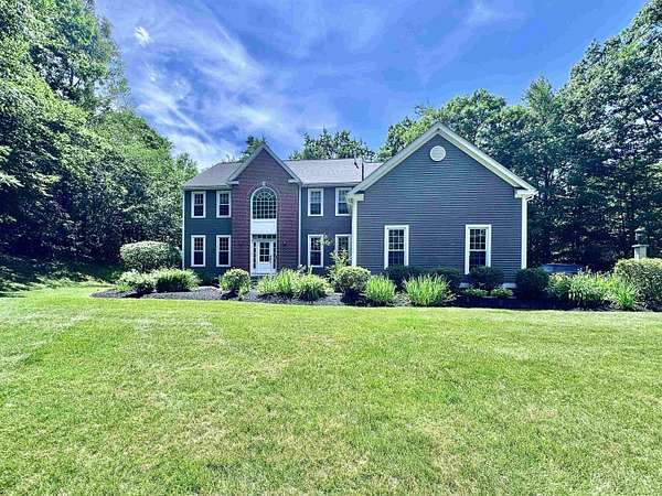 7.14 Acres of Land with Home for Sale in Amherst, New Hampshire