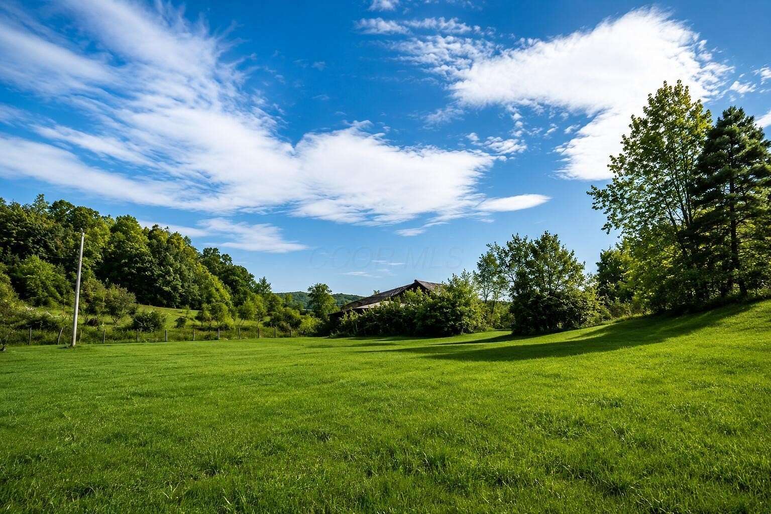 5.5 Acres of Residential Land for Sale in Frazeysburg, Ohio