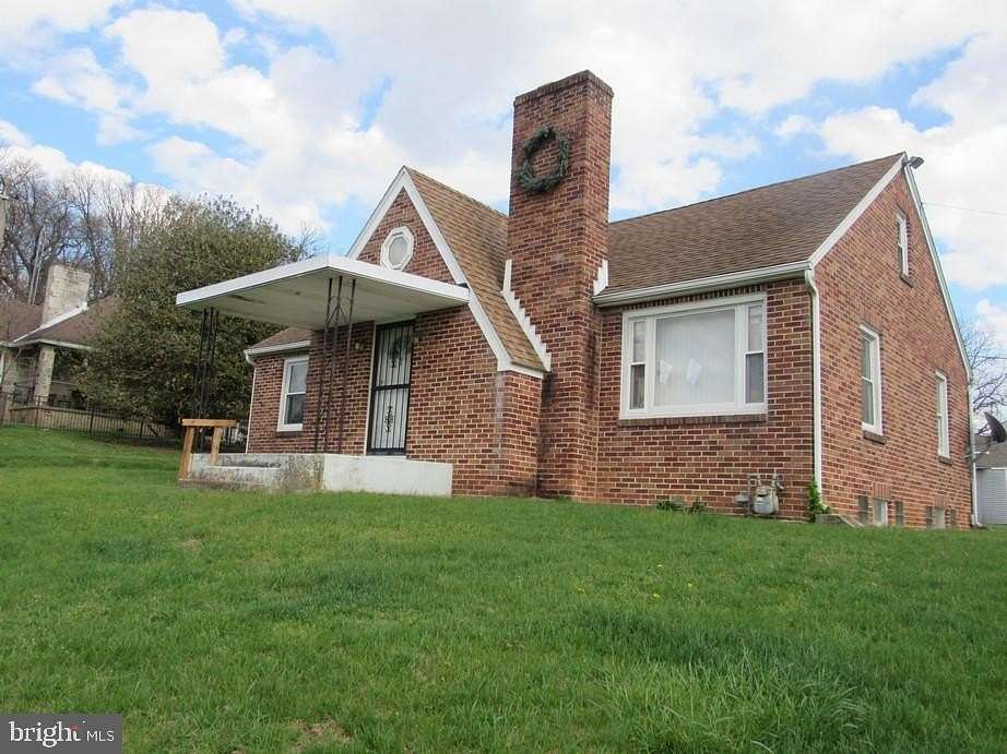 1.67 Acres of Land with Home for Sale in York, Pennsylvania