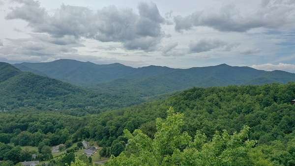 1 Acre of Residential Land for Sale in Sylva, North Carolina
