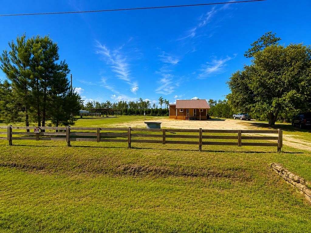 2 Acres of Residential Land for Sale in Wewahitchka, Florida