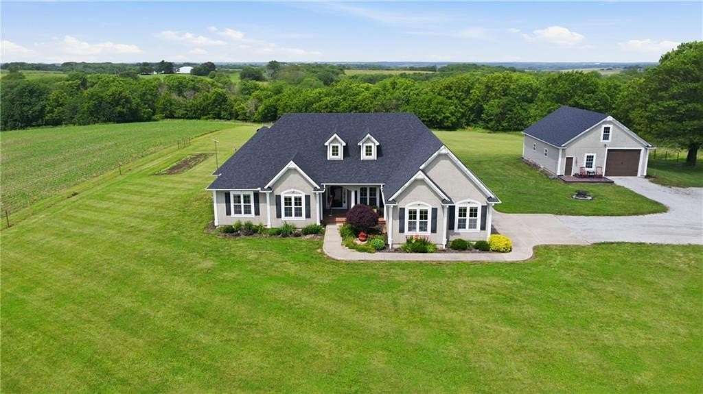 5 Acres of Land with Home for Sale in Braymer, Missouri
