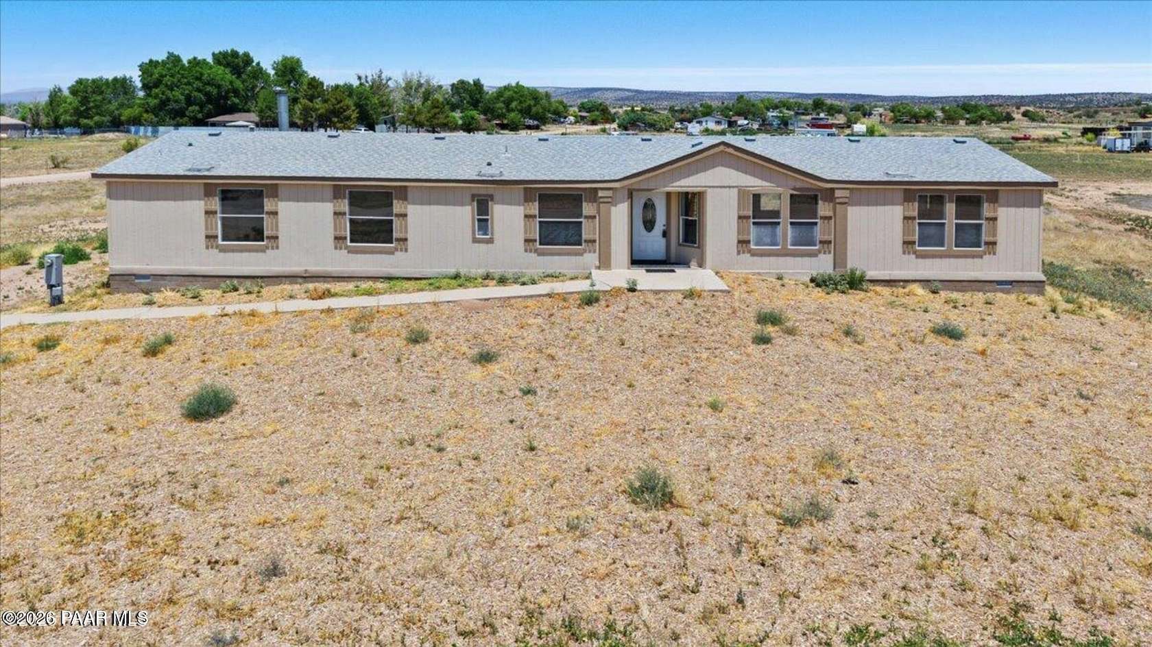 1.68 Acres of Land with Home for Lease in Paulden, Arizona