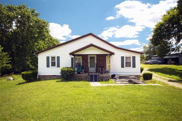 5.7 Acres of Land with Home for Sale in Rockfield, Kentucky