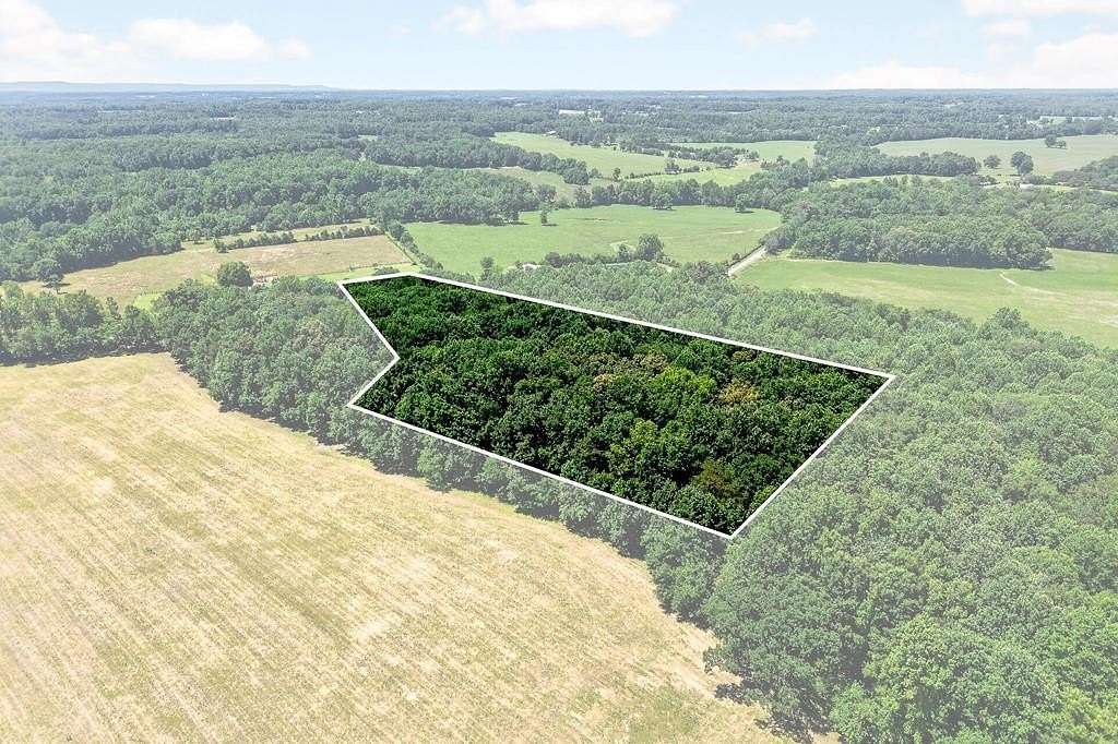 5.1 Acres of Land for Auction in Smithville, Tennessee