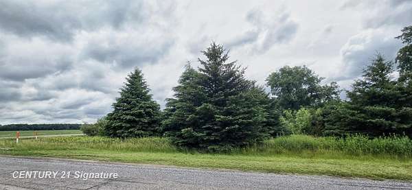 1.7 Acres of Residential Land for Sale in Hemlock, Michigan