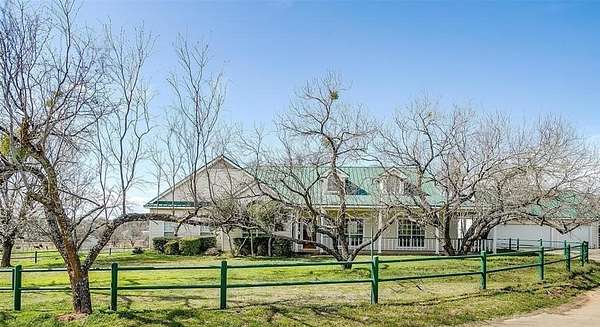 7.88 Acres of Land for Sale in Weatherford, Texas