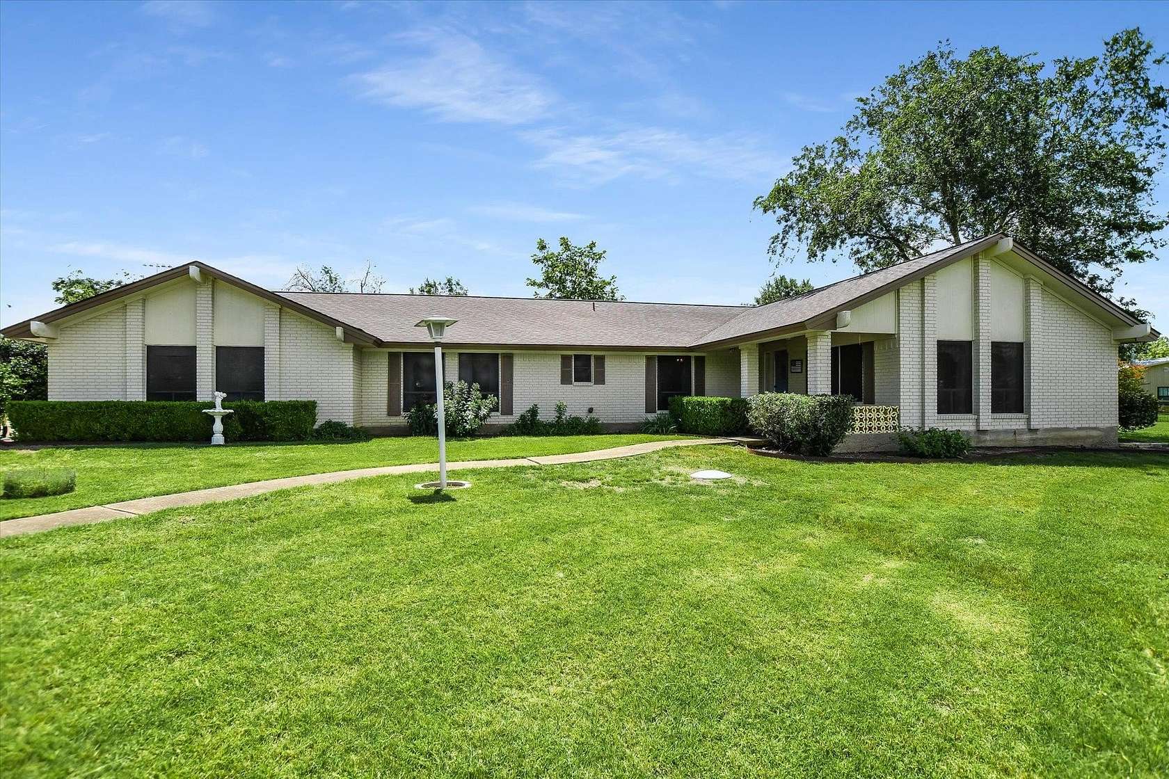4.77 Acres of Land with Home for Lease in Round Rock, Texas