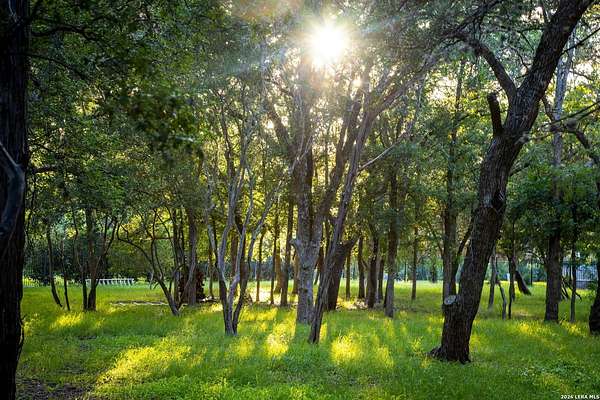 1.1 Acres of Residential Land for Sale in Garden Ridge, Texas