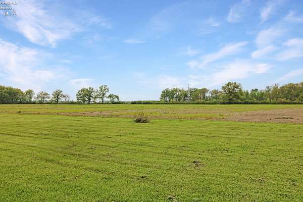 10 Acres of Land for Sale in Oak Harbor, Ohio