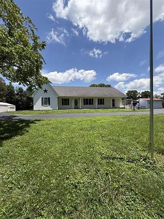 3.75 Acres of Land with Home for Sale in Alvaton, Kentucky