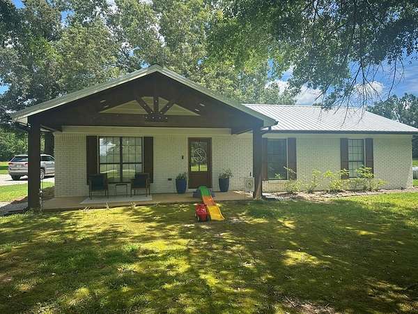 11.9 Acres of Land with Home for Sale in Oxford, Mississippi