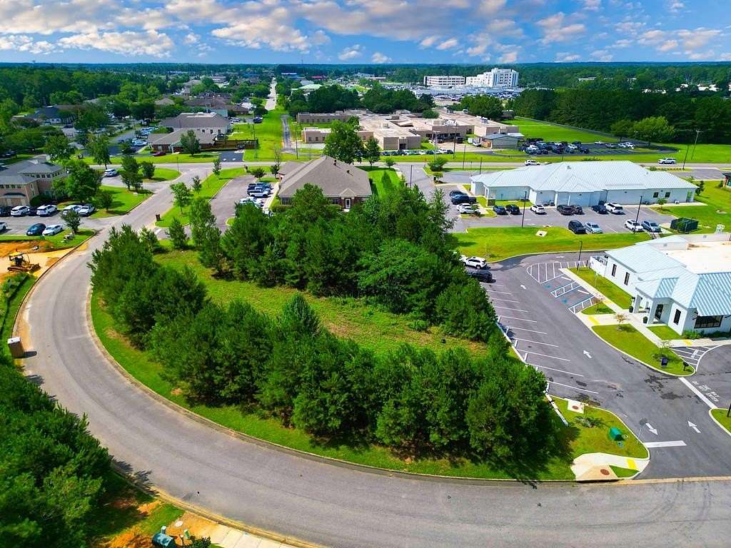 0.58 Acres of Commercial Land for Sale in Dothan, Alabama