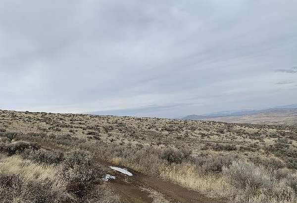 39.8 Acres of Land for Sale in Yakima, Washington