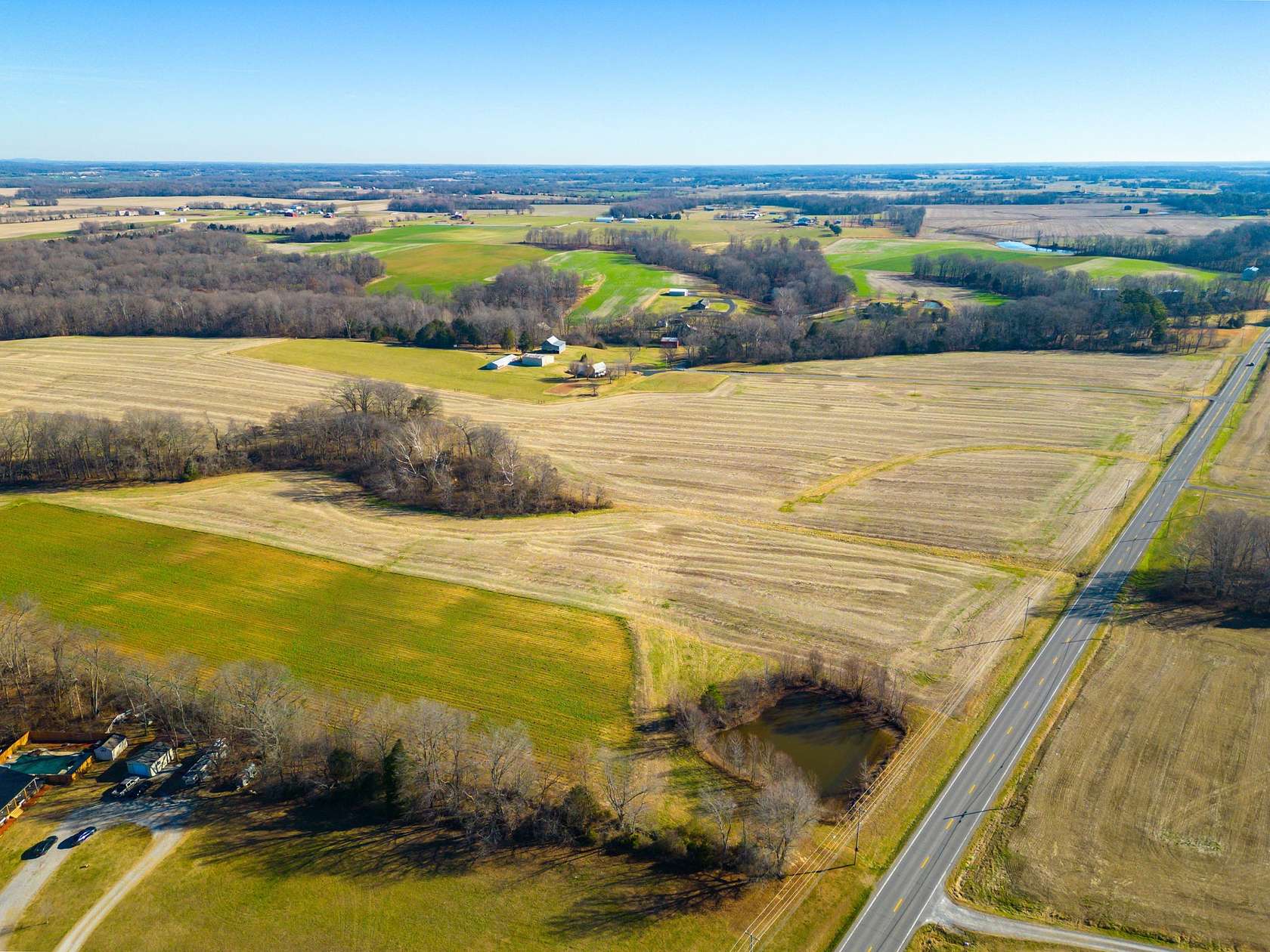 24.4 Acres of Agricultural & Residential Land for Sale in Cedar Hill, Tennessee