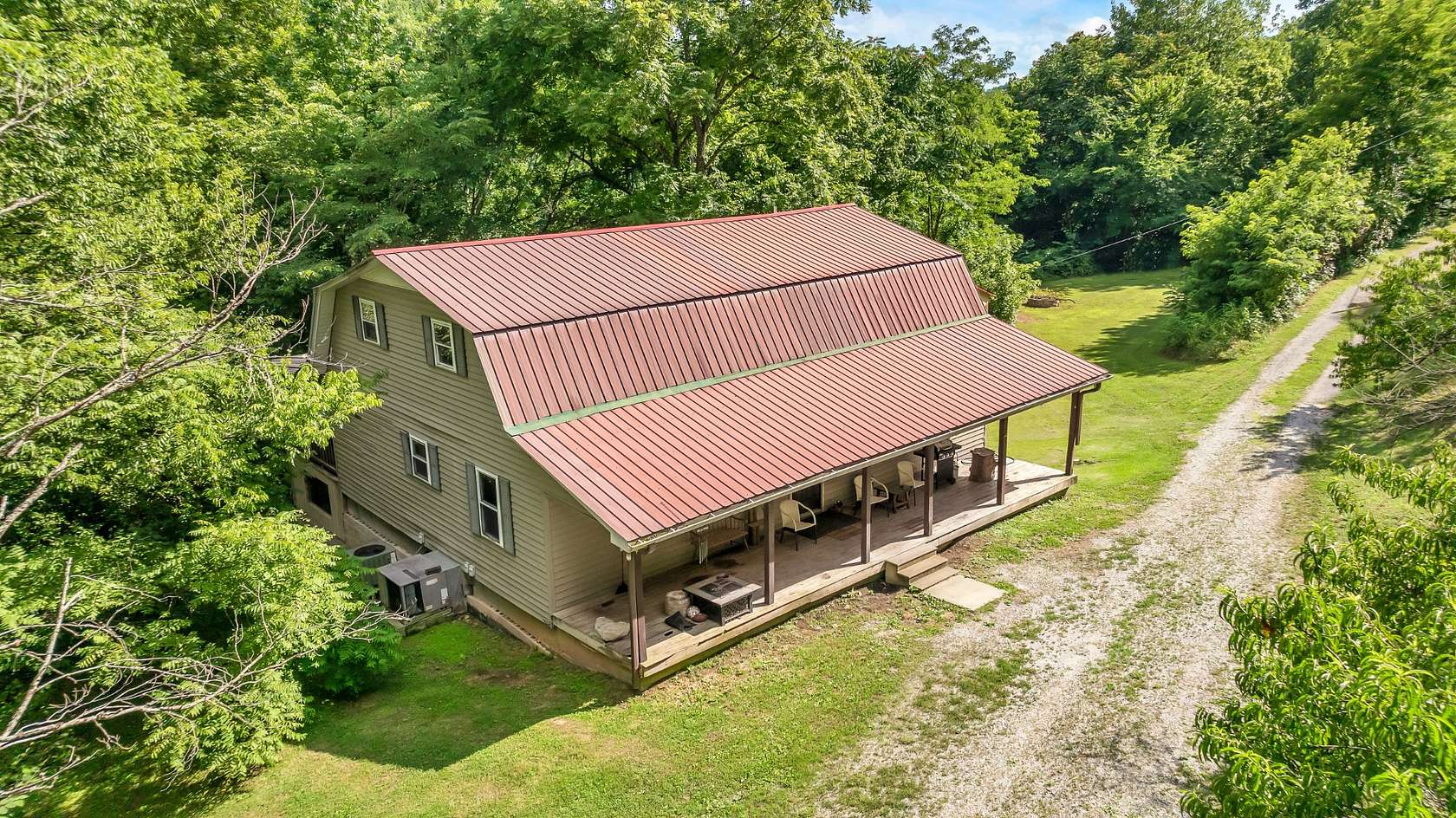 5.16 Acres of Land with Home for Sale in Silver Point, Tennessee