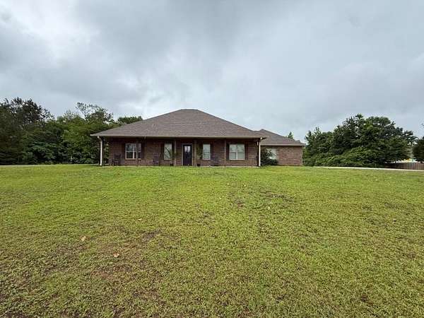 2.8 Acres of Land with Home for Sale in Tupelo, Mississippi