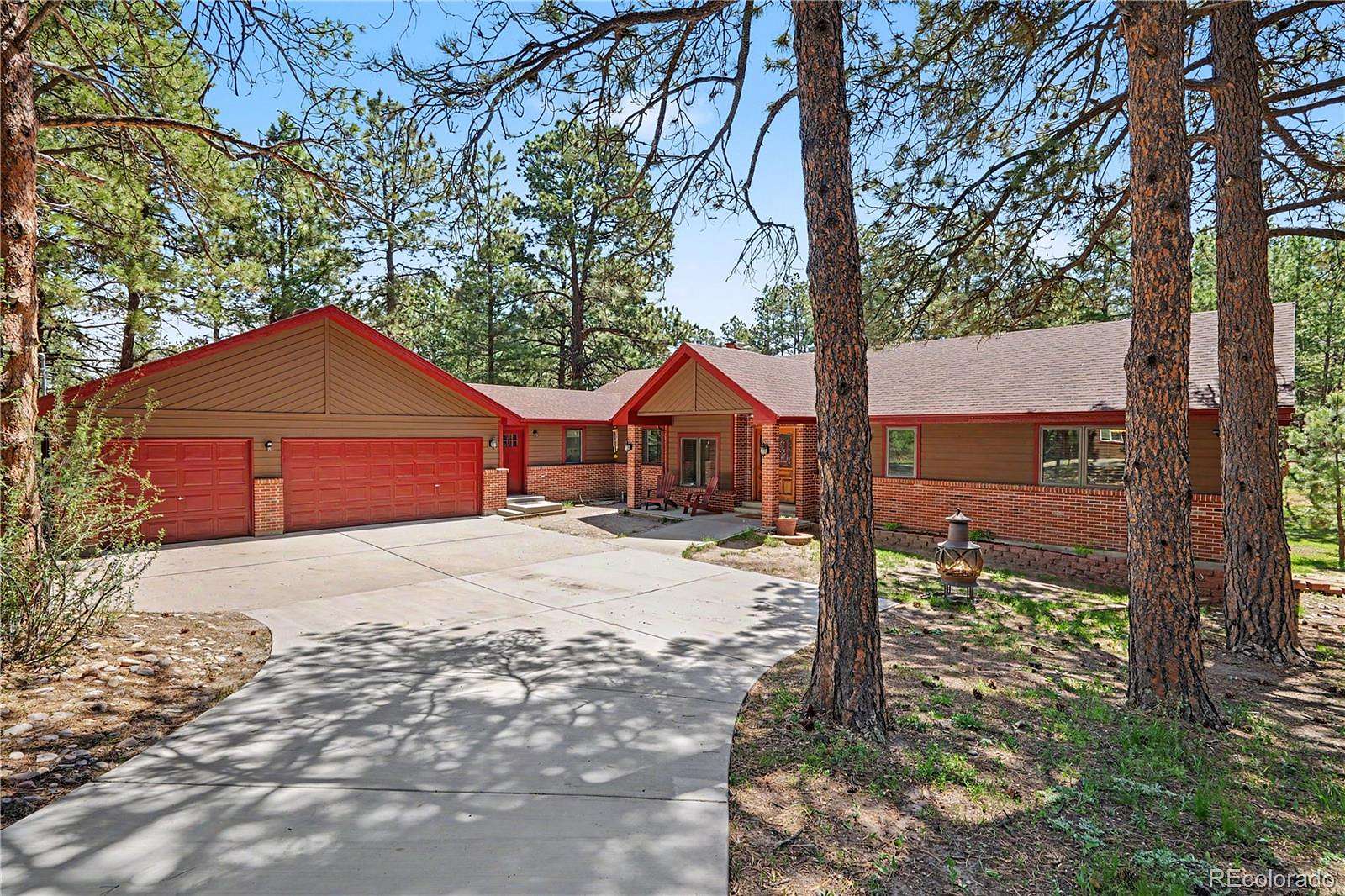2.67 Acres of Land with Home for Sale in Elizabeth, Colorado