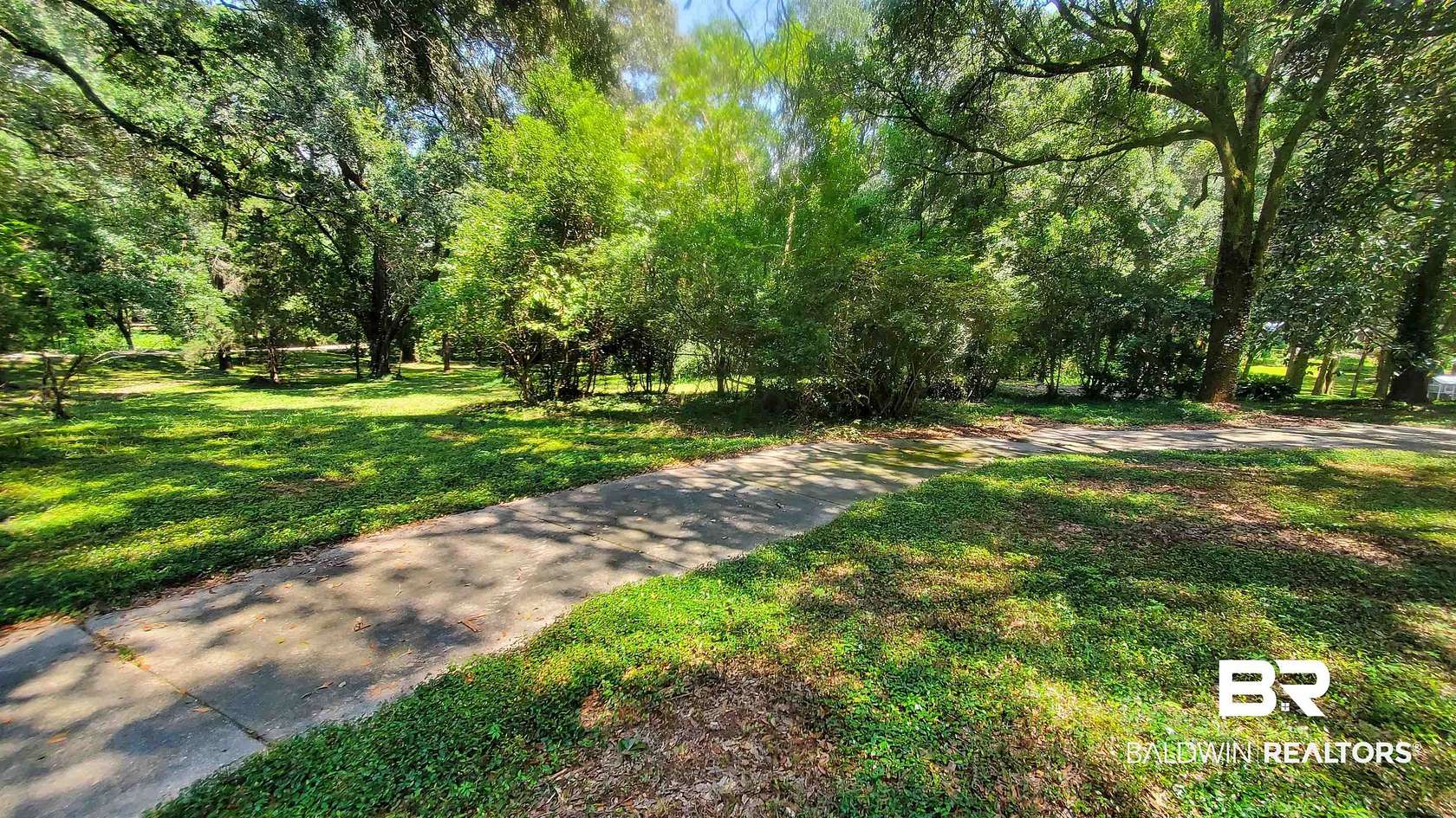 1.52 Acres of Residential Land for Sale in Fairhope, Alabama