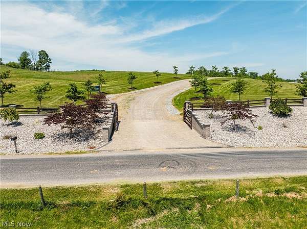 4.5 Acres of Residential Land for Auction in Sugarcreek, Ohio