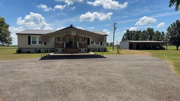 3.4 Acres of Land with Home for Sale in Dumas, Arkansas