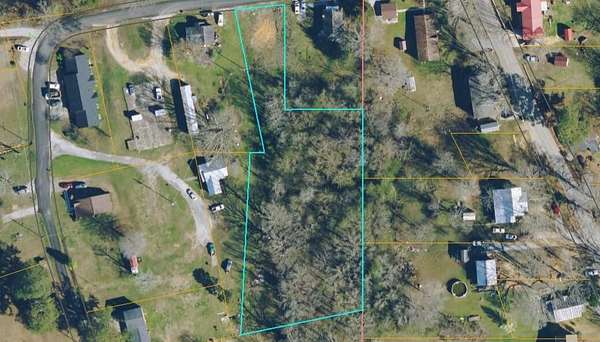 1 Acre of Residential Land for Sale in Baldwyn, Mississippi