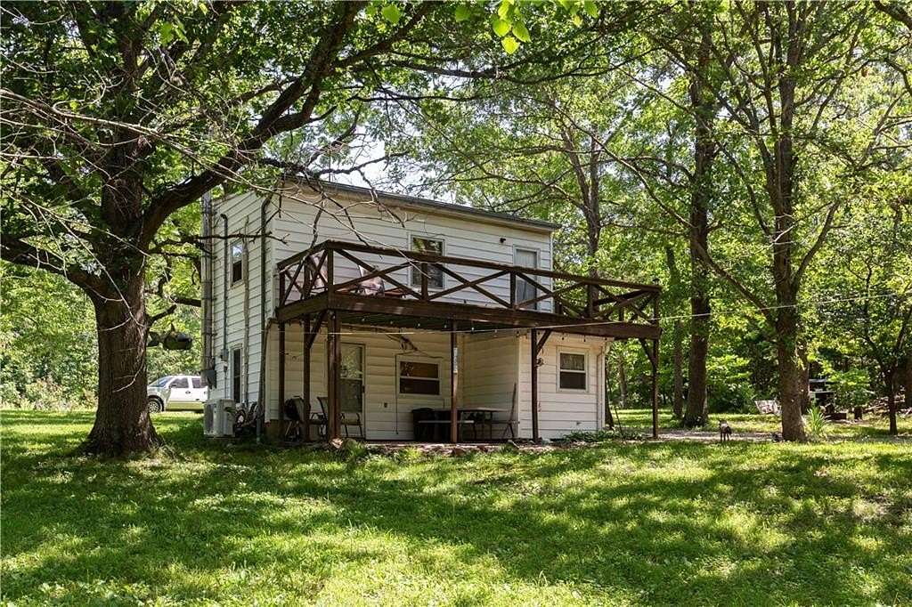 2.5 Acres of Land with Home for Sale in Warsaw, Missouri