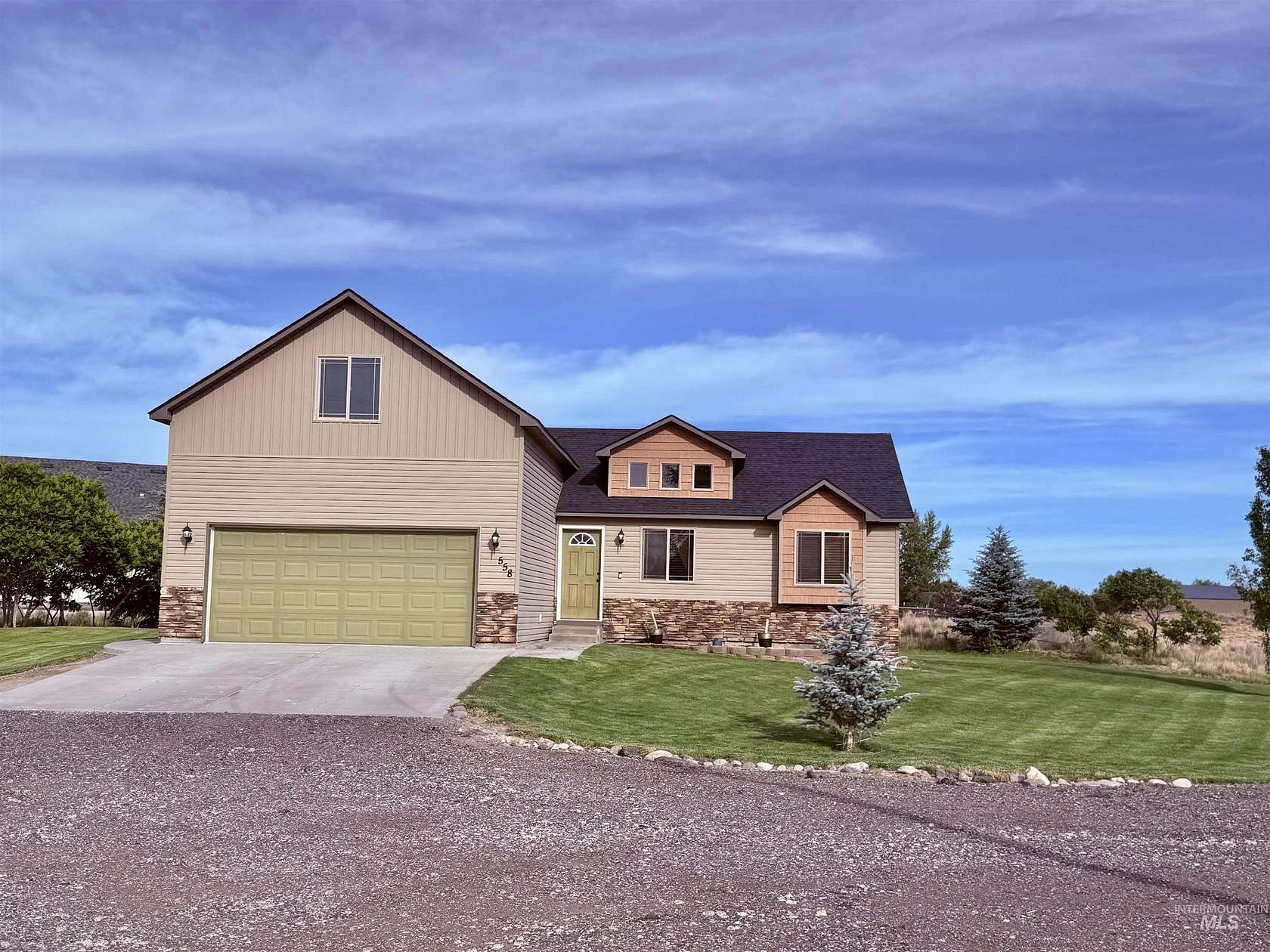 1.8 Acres of Land with Home for Sale in Jerome, Idaho