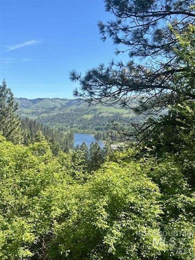 2.87 Acres of Residential Land for Sale in Kamiah, Idaho