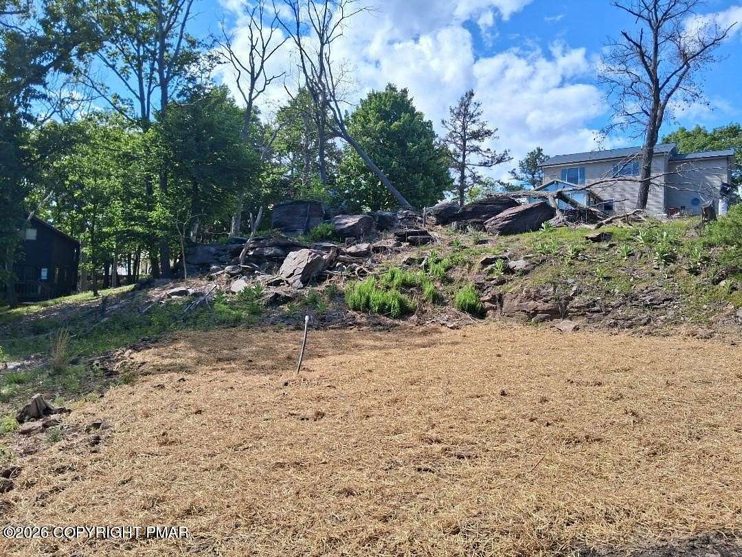 0.45 Acres of Residential Land for Sale in Bushkill, Pennsylvania