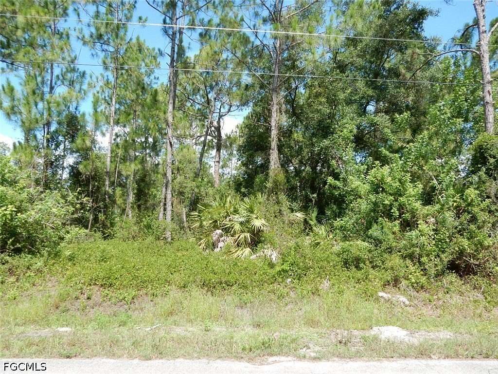 0.5 Acres of Residential Land for Sale in Lehigh Acres, Florida